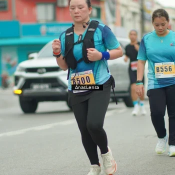 Runner Photo 8864020