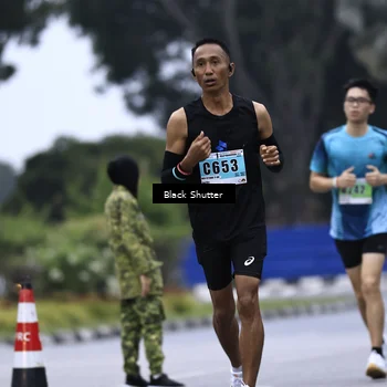 Runner Photo 8864032