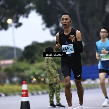 Runner Photo 8864034