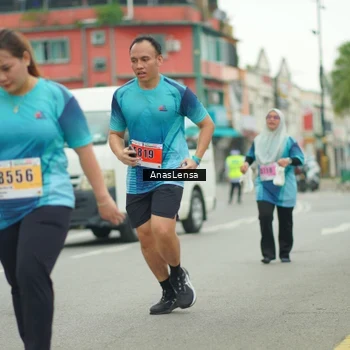 Runner Photo 8864145