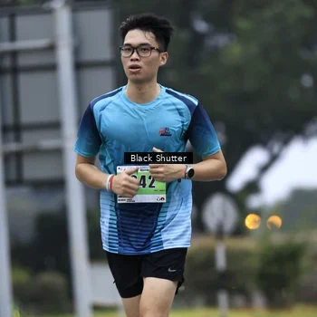 Runner Photo 8864162
