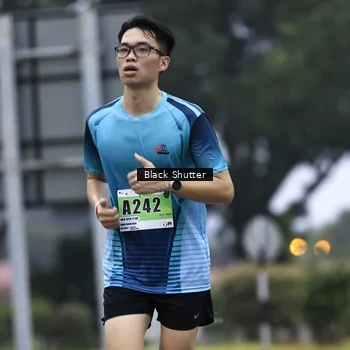 Runner Photo 8864176