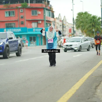 Runner Photo 8864211