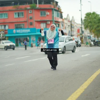 Runner Photo 8864214
