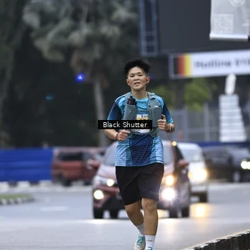 Runner Photo 8864254