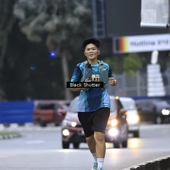 Runner Photo 8864258