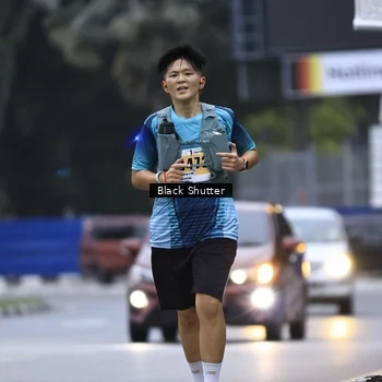 Runner Photo 8864273