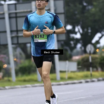Runner Photo 8864294