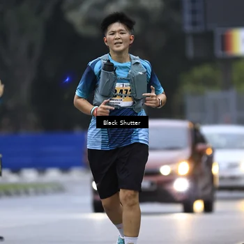 Runner Photo 8864304