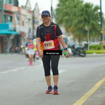 Runner Photo 8864336