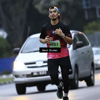 Runner Photo 8864359