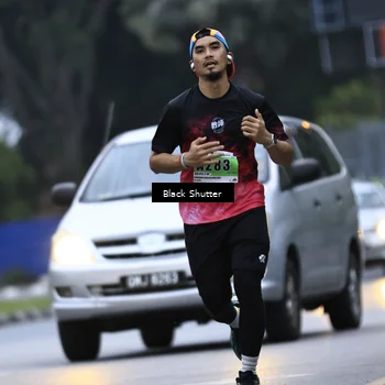 Runner Photo 8864370