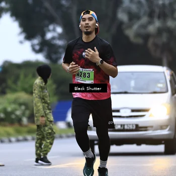 Runner Photo 8864375
