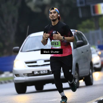 Runner Photo 8864376