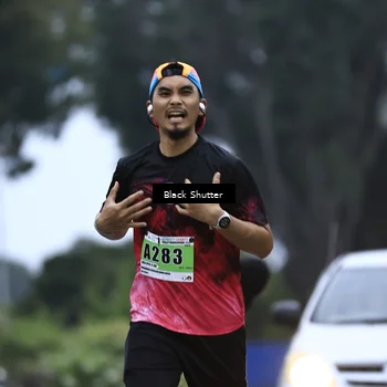 Runner Photo 8864403