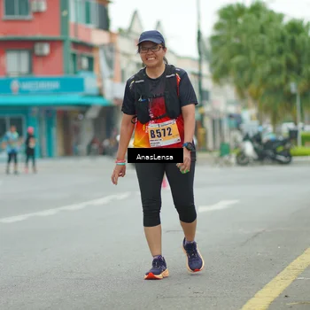 Runner Photo 8864446