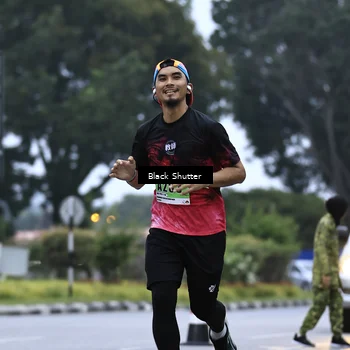 Runner Photo 8864448