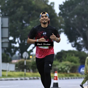 Runner Photo 8864474