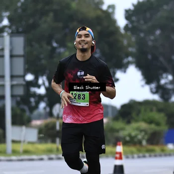Runner Photo 8864507