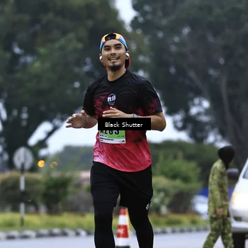 Runner Photo 8864544
