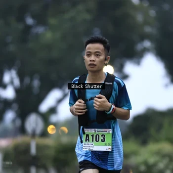Runner Photo 8864640