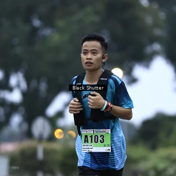 Runner Photo 8864663