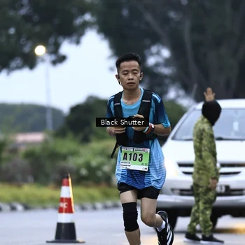 Runner Photo 8864678