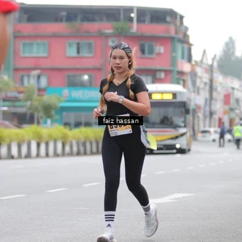 Runner Photo 8864694