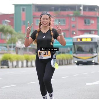 Runner Photo 8864707