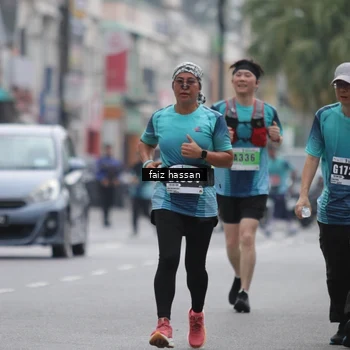 Runner Photo 8864729