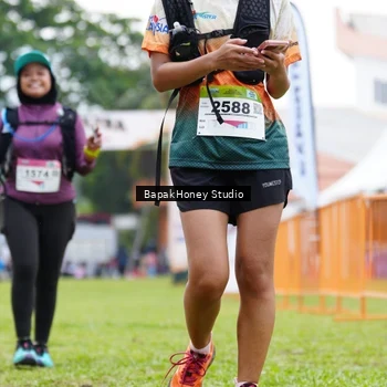 Runner Photo 8864749