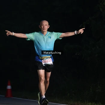 Runner Photo 8864753