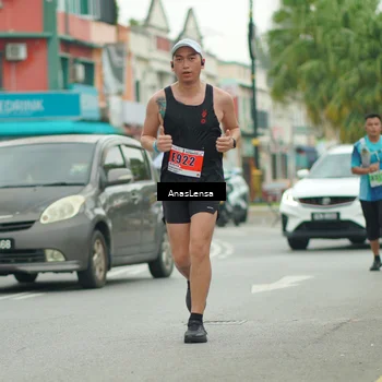 Runner Photo 8864794