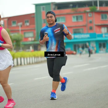 Runner Photo 8864816
