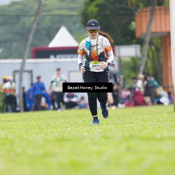 Runner Photo 8864893