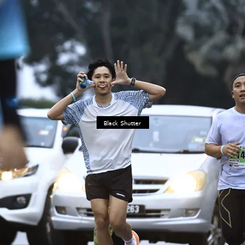 Runner Photo 8864933