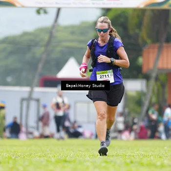 Runner Photo 8864937