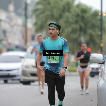 Runner Photo 8864975