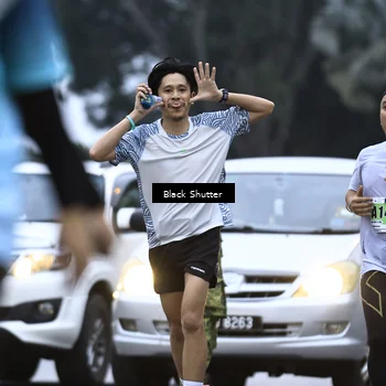 Runner Photo 8864978