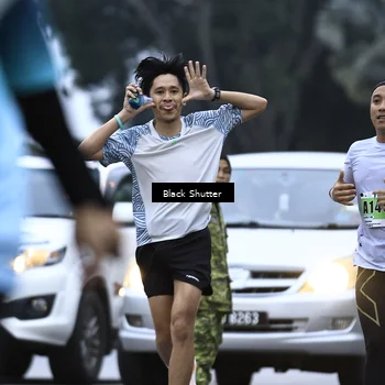 Runner Photo 8864984