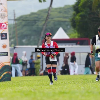 Runner Photo 8865030