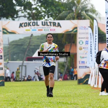 Runner Photo 8865043