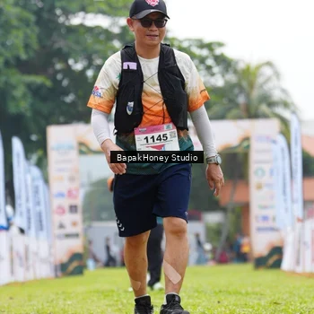 Runner Photo 8865081
