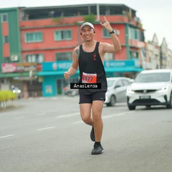 Runner Photo 8865092