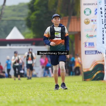 Runner Photo 8865121