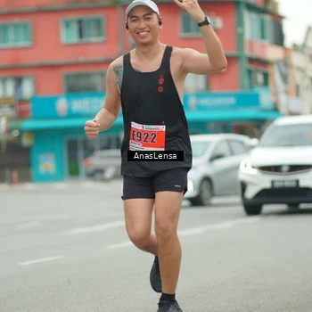 Runner Photo 8865139