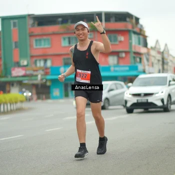 Runner Photo 8865185