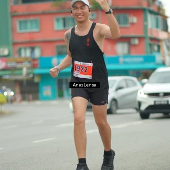 Runner Photo 8865187