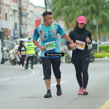 Runner Photo 8865193