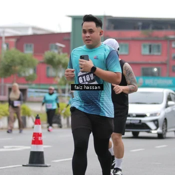 Runner Photo 8865234